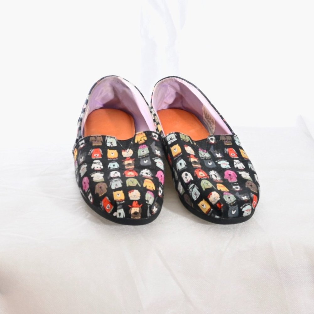 Bobs for Dogs Black Slip-On Loafers; Sketcher's Bobs, 7